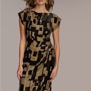 Donna Karan New York Women's Black Velvet Extended-Shoulder Dress Size 12